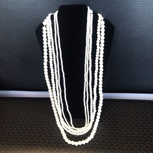 Costume pearls five Strands